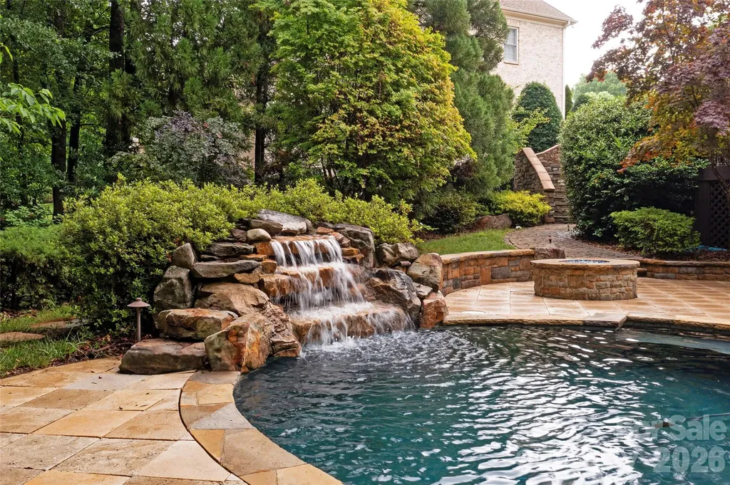 1616 Lookout Circle Waxhaw NC 28173