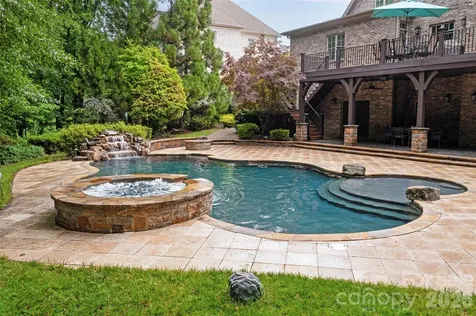 1616 Lookout Circle Waxhaw NC 28173