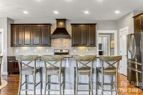 61 Barnrock Drive Mills River NC 28759