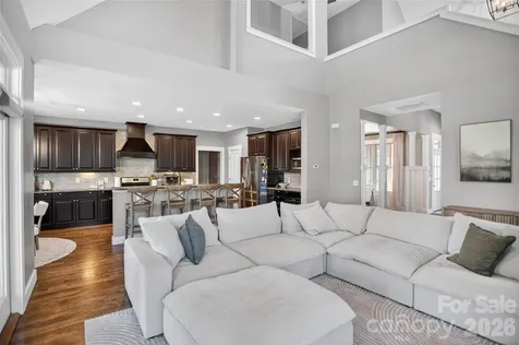 61 Barnrock Drive Mills River NC 28759