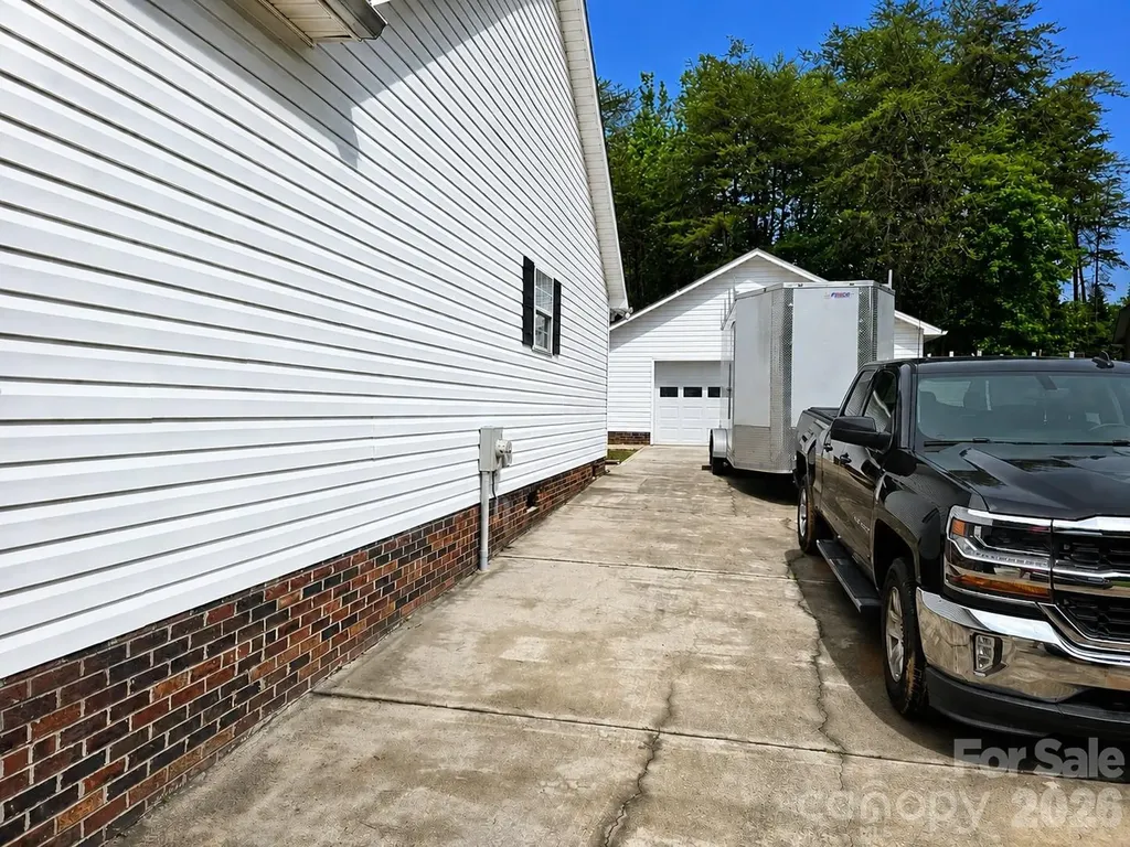 4583 Shawnee Court Maiden NC 28650