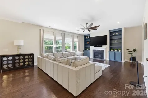 16306 Nicodemus Lane Huntersville NC 28078