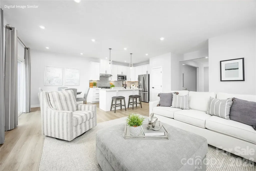 917 Heathway Drive Charlotte NC 28213