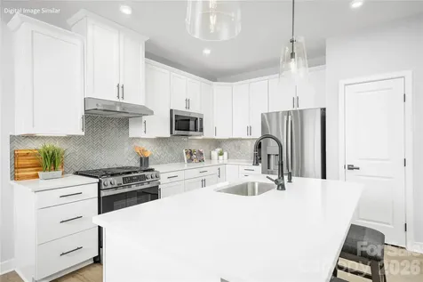 917 Heathway Drive Charlotte NC 28213