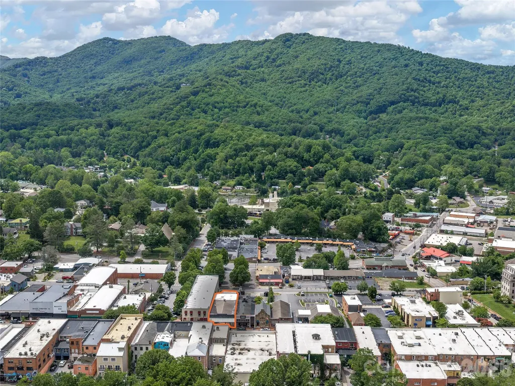 101 N Main Street Waynesville NC 28786