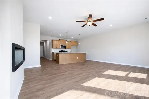 3118 Aberleaf Lane Charlotte NC 28227