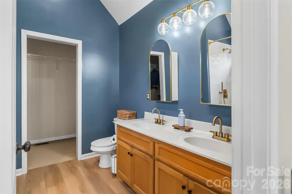 2103 Olde Pond Court SE Hudson NC 28638