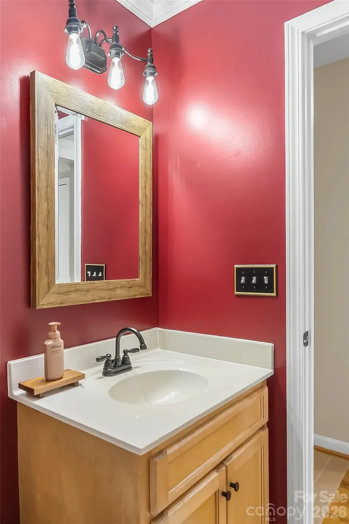 2103 Olde Pond Court SE Hudson NC 28638