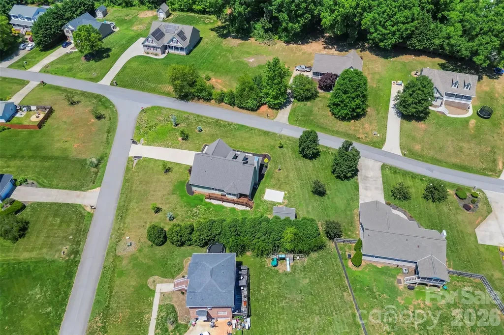 2103 Olde Pond Court SE Hudson NC 28638
