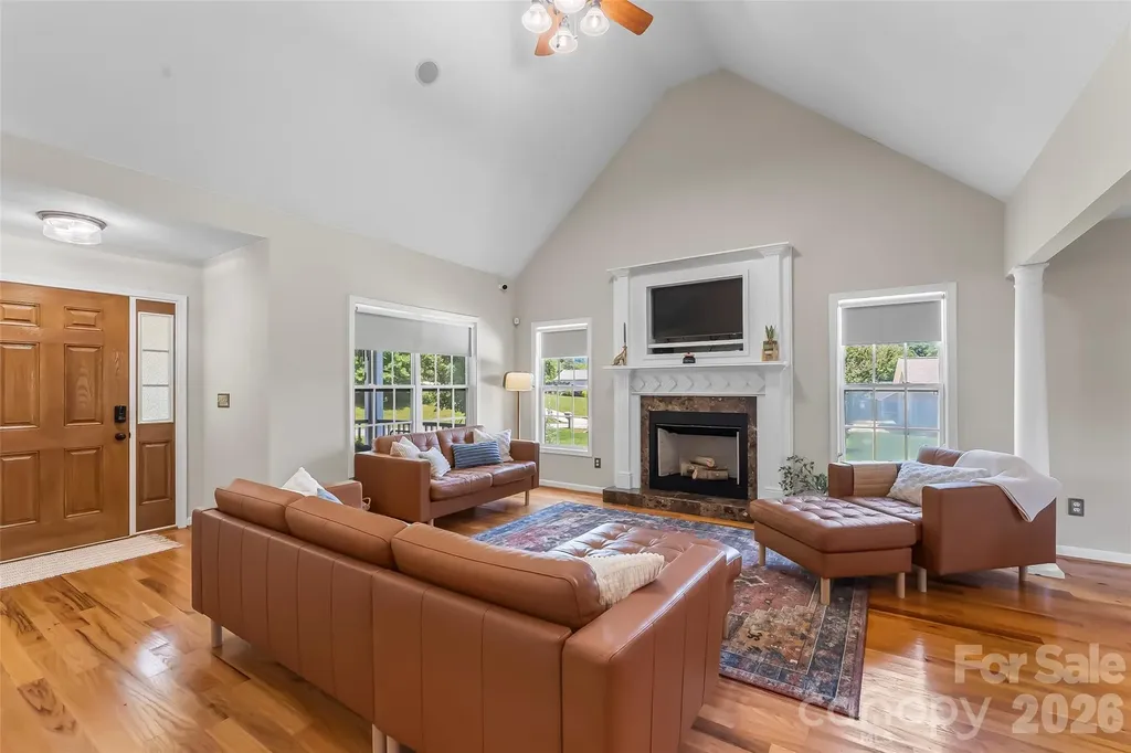 2103 Olde Pond Court SE Hudson NC 28638