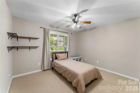 2103 Olde Pond Court SE Hudson NC 28638