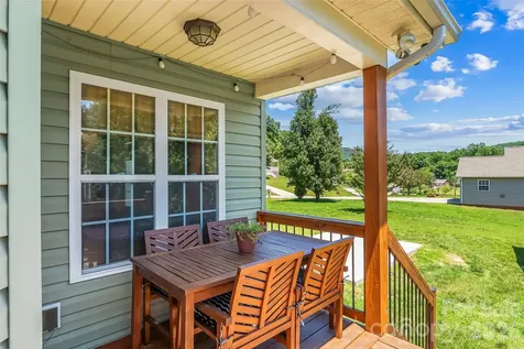 2103 Olde Pond Court SE Hudson NC 28638