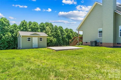 2103 Olde Pond Court SE Hudson NC 28638
