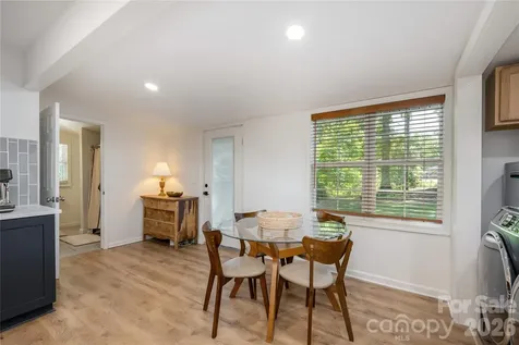 40 Dove Haven Lane Hendersonville NC 28791