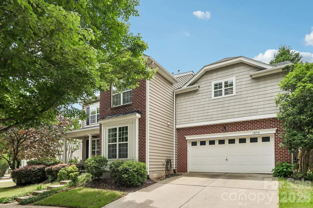 13713 Delstone Drive Huntersville NC 28078