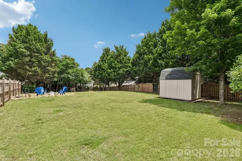 13713 Delstone Drive Huntersville NC 28078