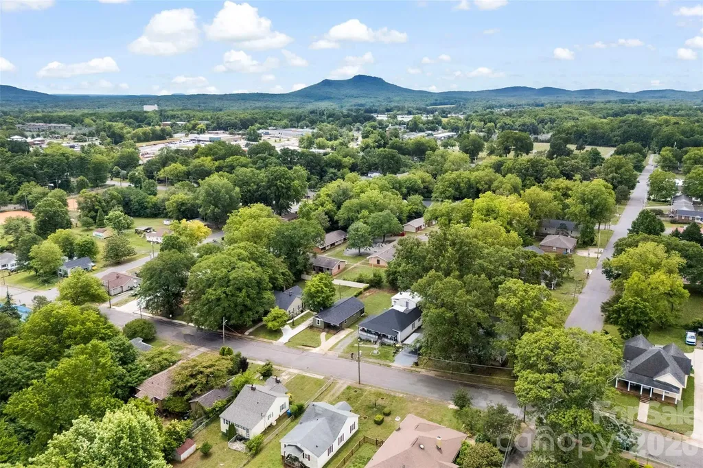 306 E Parker Street Kings Mountain NC 28086