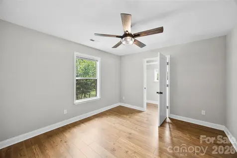 306 E Parker Street Kings Mountain NC 28086