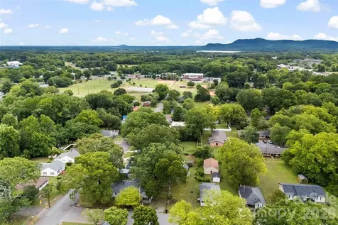 306 E Parker Street Kings Mountain NC 28086