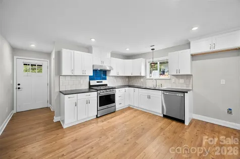 306 E Parker Street Kings Mountain NC 28086
