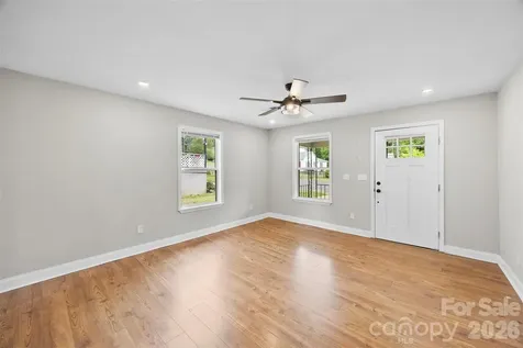 306 E Parker Street Kings Mountain NC 28086