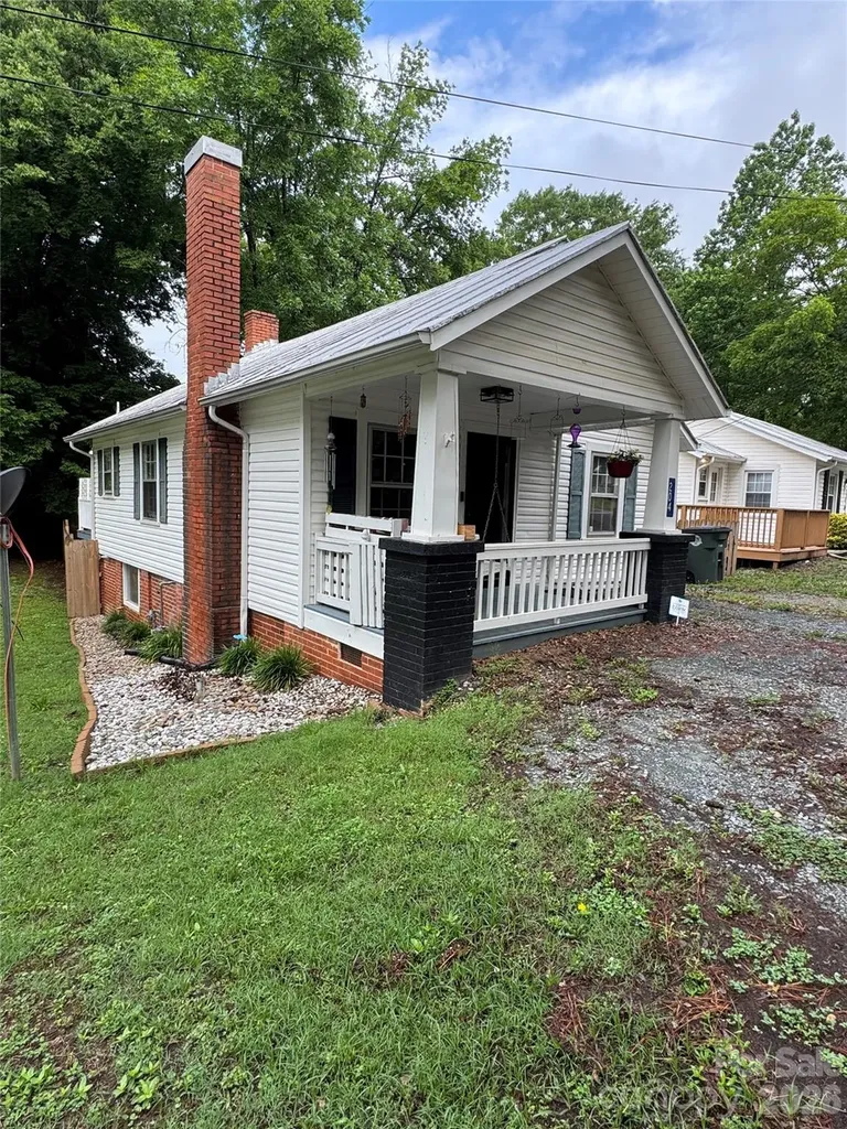 Wadesboro NC, 204 E Hargrave Street