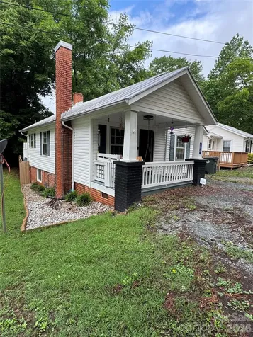 204 E Hargrave Street Wadesboro NC 28170