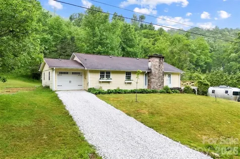 434 Dovers Branch Road Burnsville NC 28714