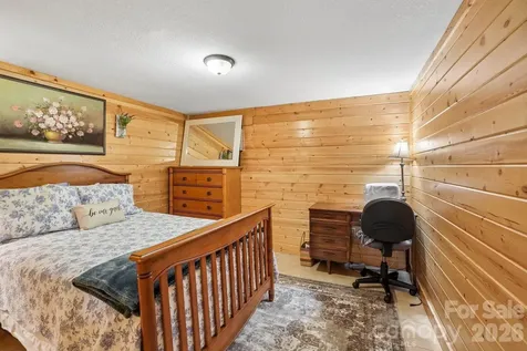 434 Dovers Branch Road Burnsville NC 28714