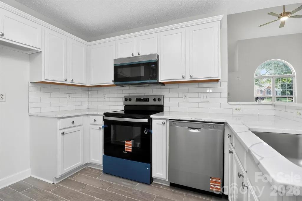 1194 Tufton Place NW Concord NC 28027