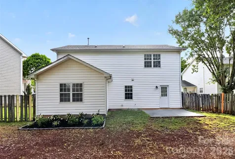 1194 Tufton Place NW Concord NC 28027