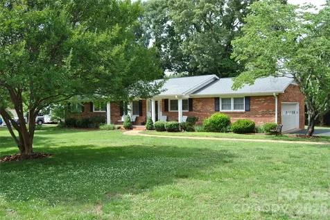 706 Hester Drive Dallas NC 28034