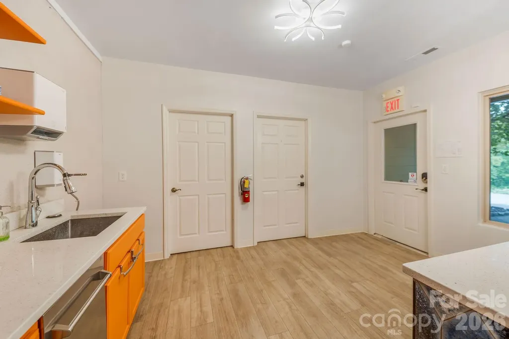 364 Weaverville Road Asheville NC 28804