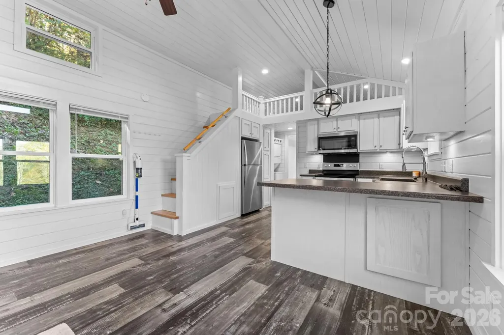 619 Kitchens Branch Road Sylva NC 28779