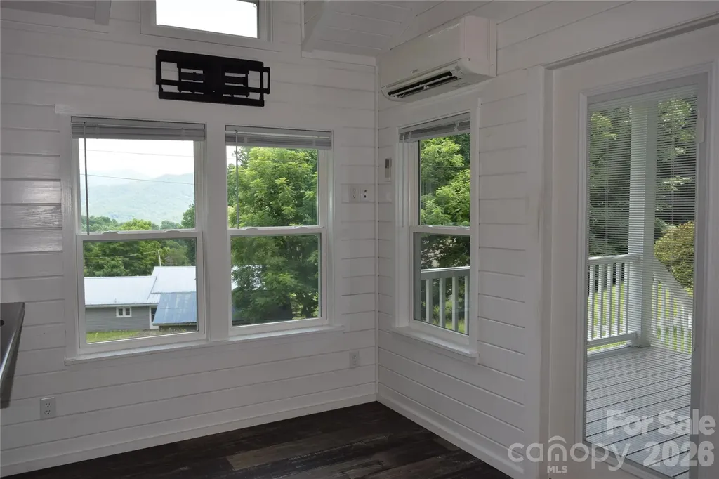 619 Kitchens Branch Road Sylva NC 28779