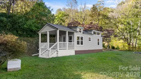 619 Kitchens Branch Road Sylva NC 28779