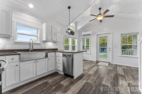 619 Kitchens Branch Road Sylva NC 28779