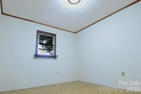 24 Sarabec Hill Road Black Mountain NC 28711