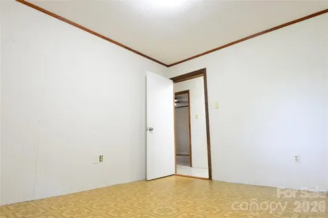 24 Sarabec Hill Road Black Mountain NC 28711