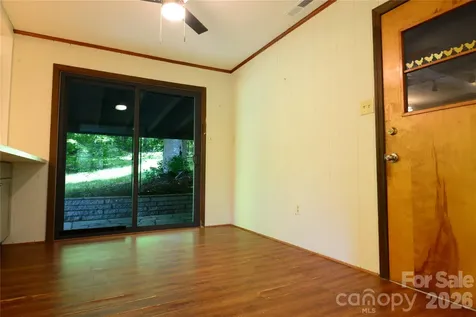 24 Sarabec Hill Road Black Mountain NC 28711