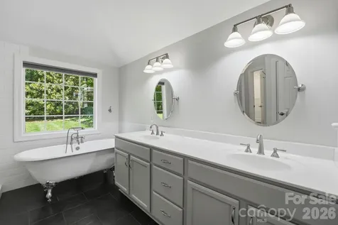 2605 Penngate Drive Sherrills Ford NC 28673