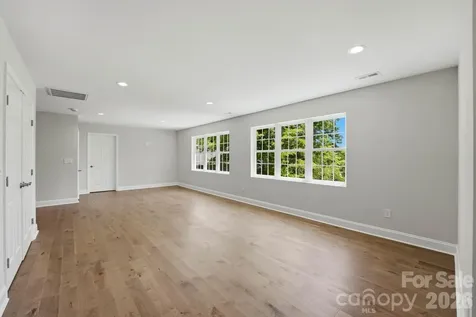 2605 Penngate Drive Sherrills Ford NC 28673