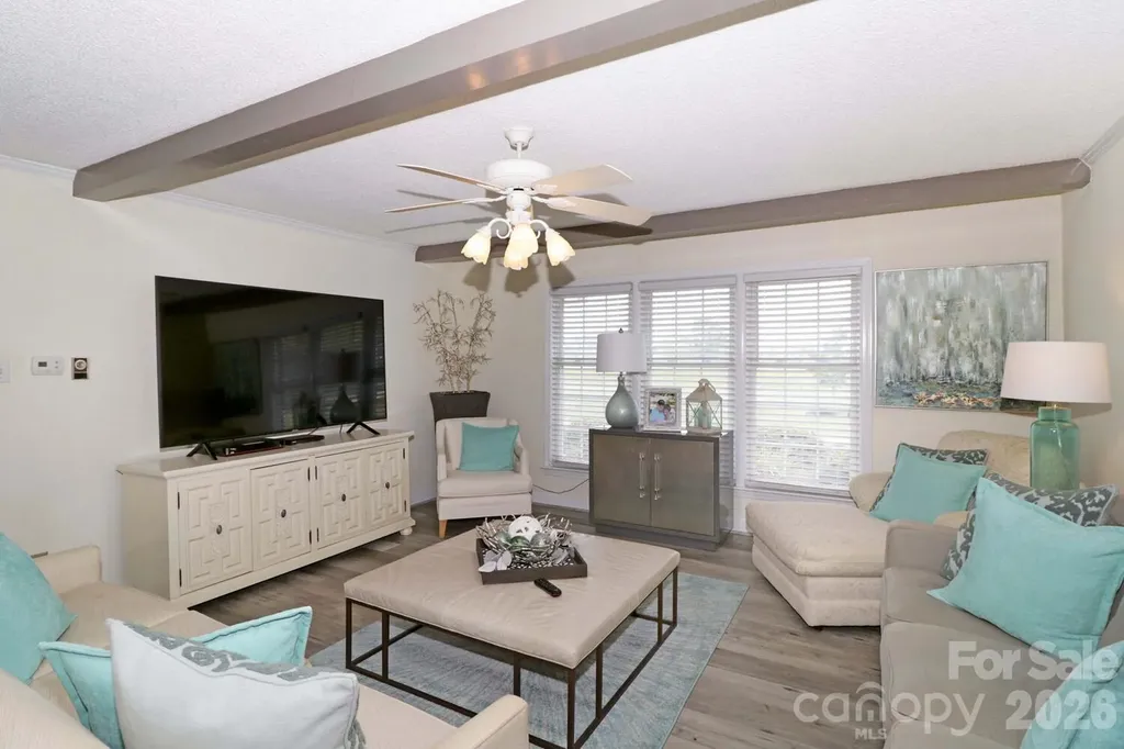 4723 Old Mountain Road Stony Point NC 28678