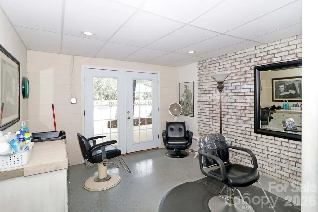 4723 Old Mountain Road Stony Point NC 28678