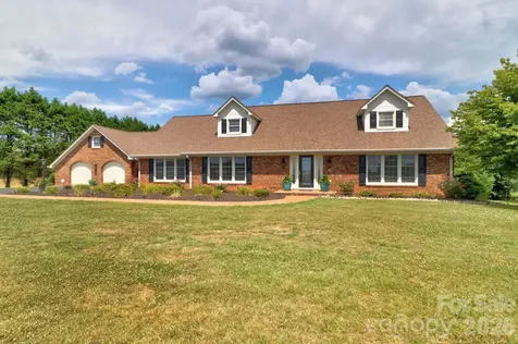 4723 Old Mountain Road Stony Point NC 28678