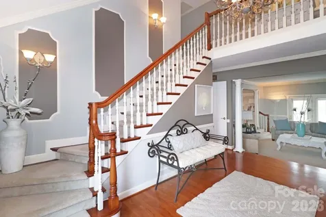 4723 Old Mountain Road Stony Point NC 28678