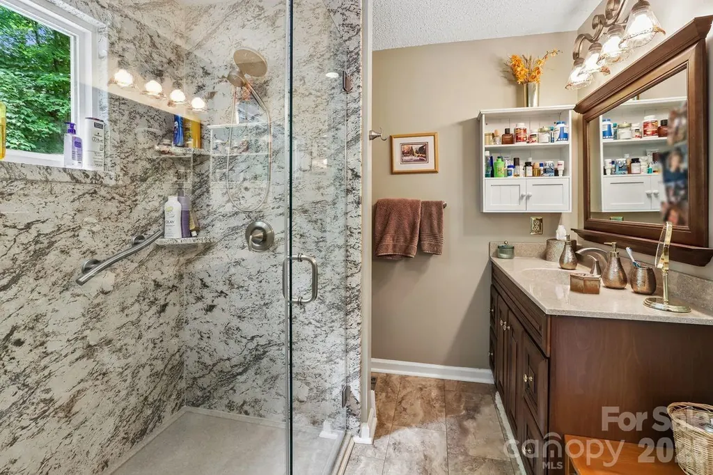 3009 Oakcroft Drive Matthews NC 28105