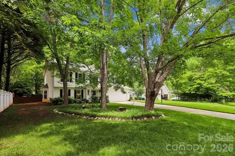 3009 Oakcroft Drive Matthews NC 28105