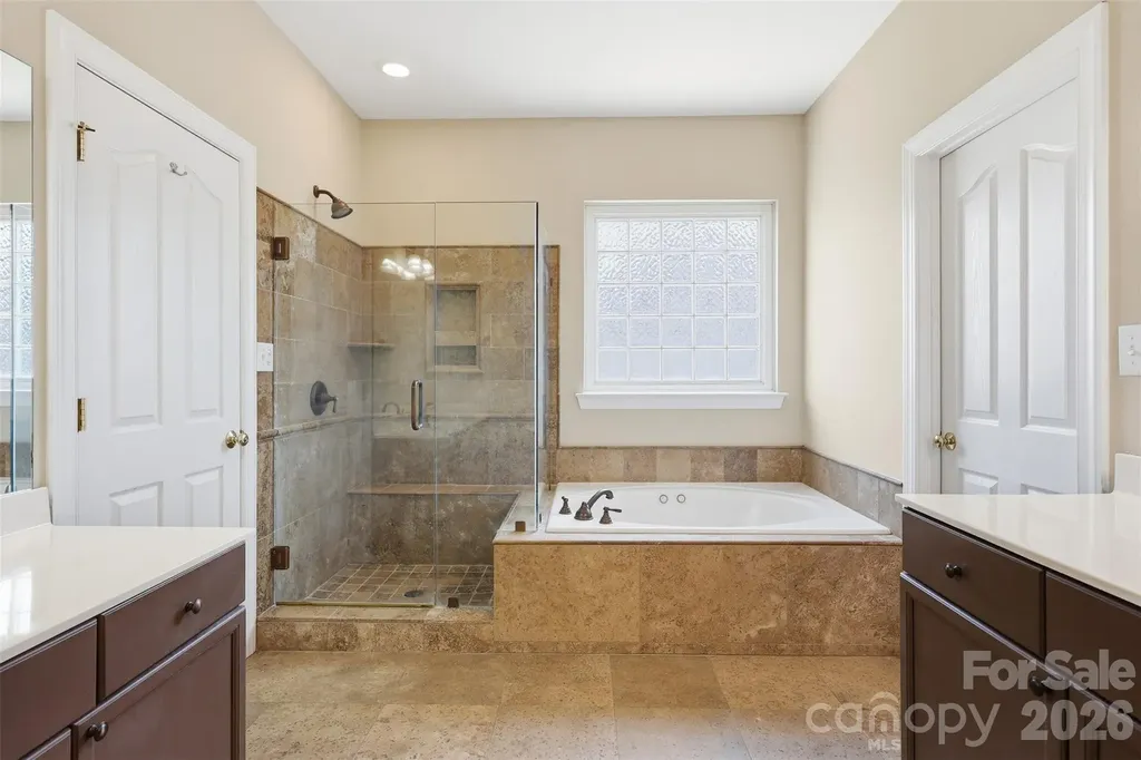 8526 Wren Creek Drive Charlotte NC 28269
