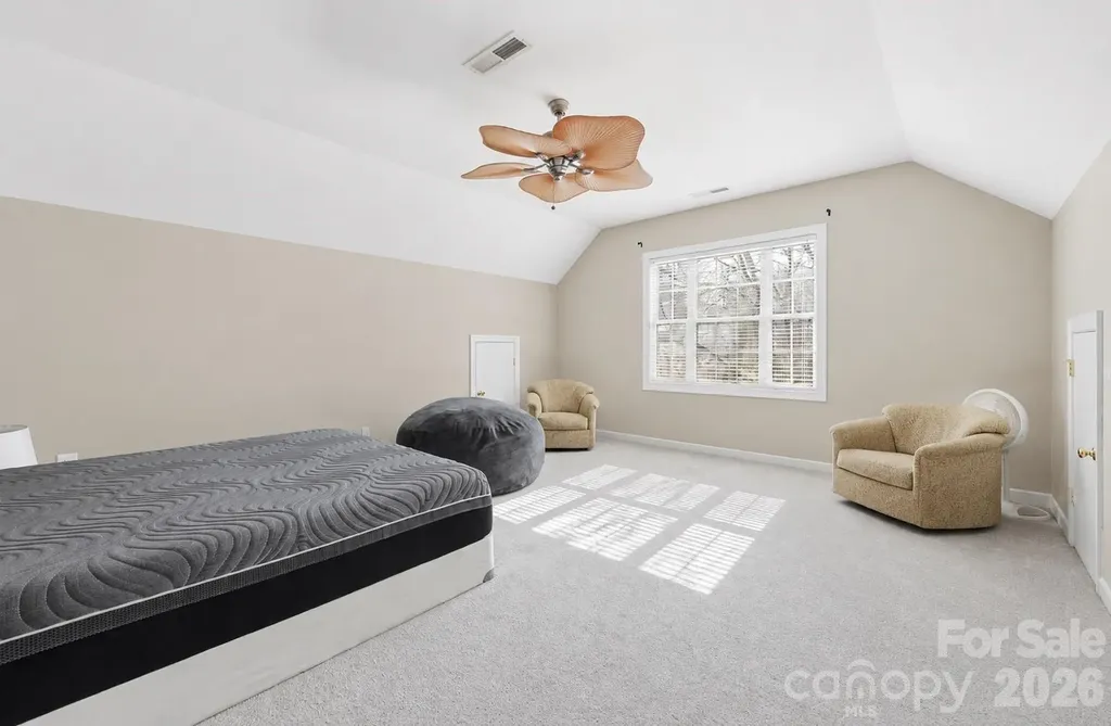 8526 Wren Creek Drive Charlotte NC 28269